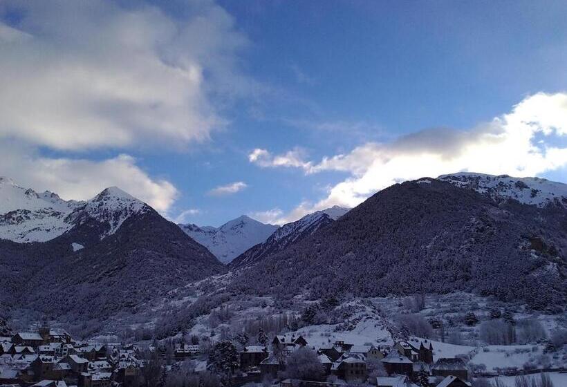 Apartamento Familiar Con Vistas Y Garage La Portiecha