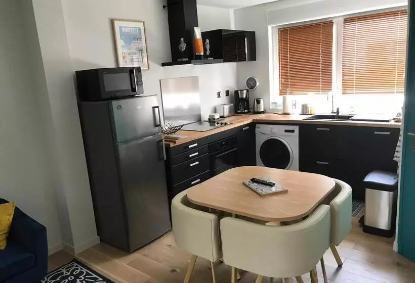 Entre Mer Et Commerces