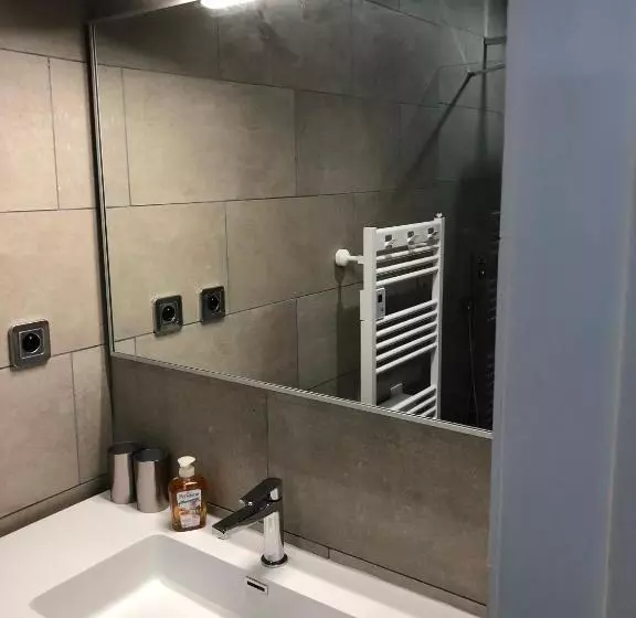 Entre Mer Et Commerces