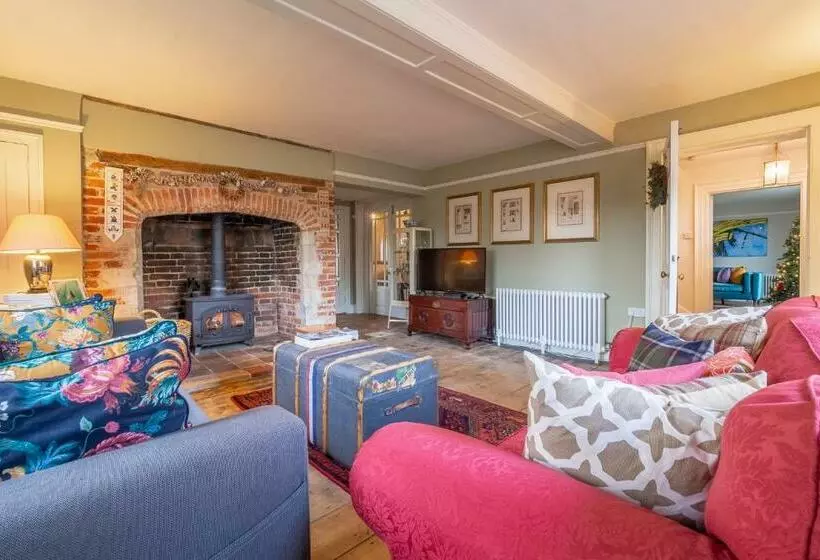 Grove Farm House