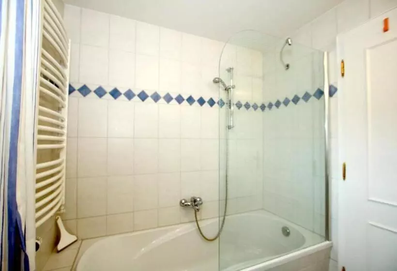 Hochstieg 28_ Inselnest