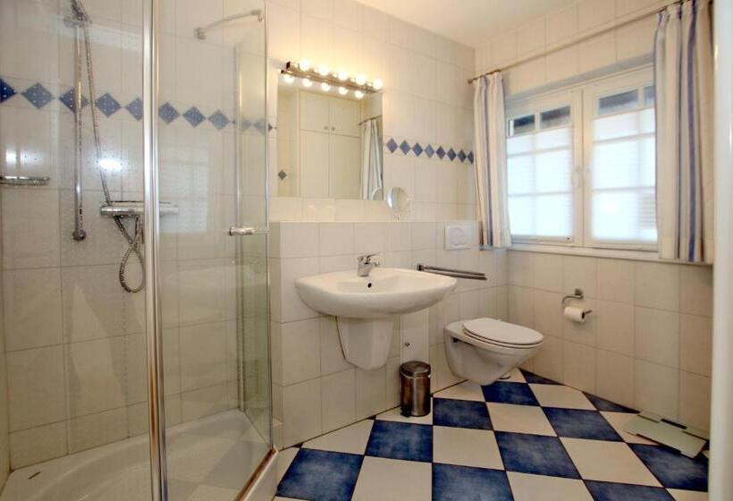 Hochstieg 28_ Inselnest