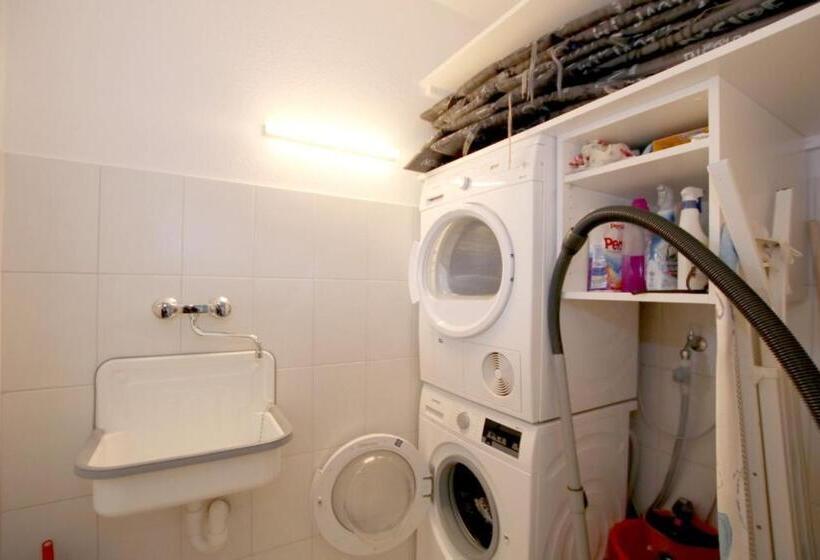 Hochstieg 28_ Inselnest