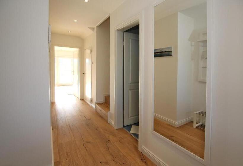 Hochstieg 28_ Inselnest