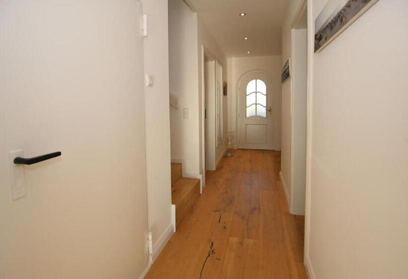 Hochstieg 28_ Inselnest