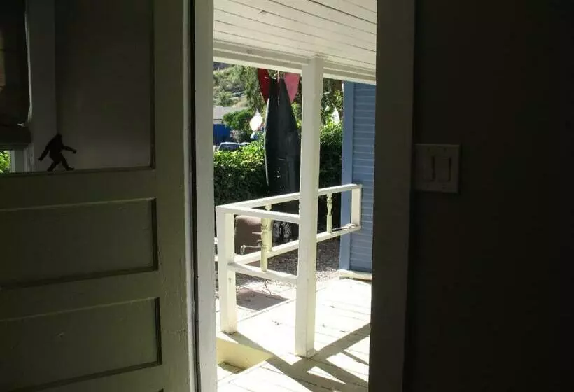 The Cottage At Castle Rock