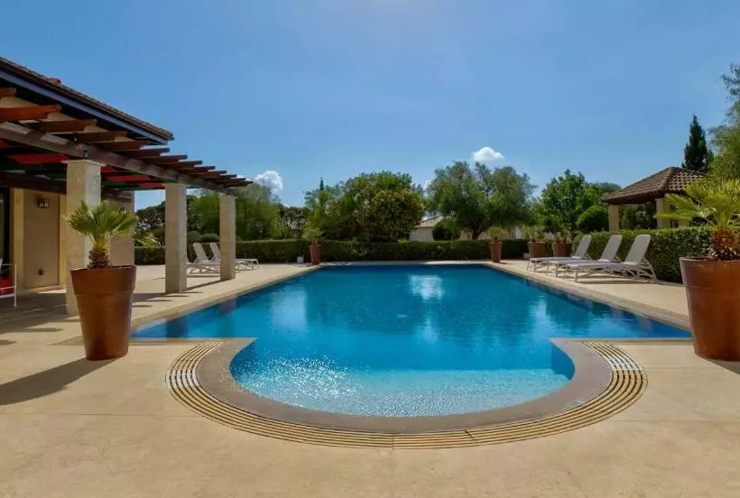 Villa Delphin 375 Fantastic Villa With Amazing Outside Space, Aphrodite Hills