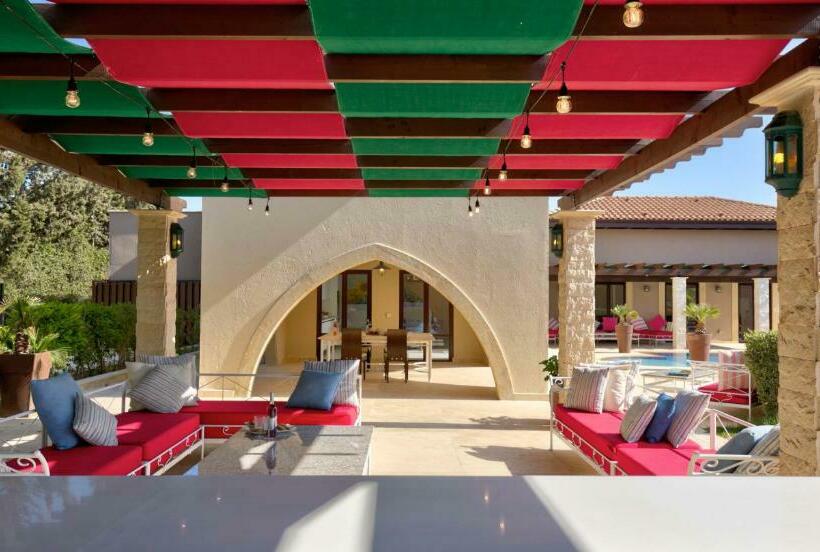 Villa Delphin 375 Fantastic Villa With Amazing Outside Space, Aphrodite Hills