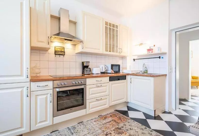 Apartment Deluxe Innsbruck   Mutters