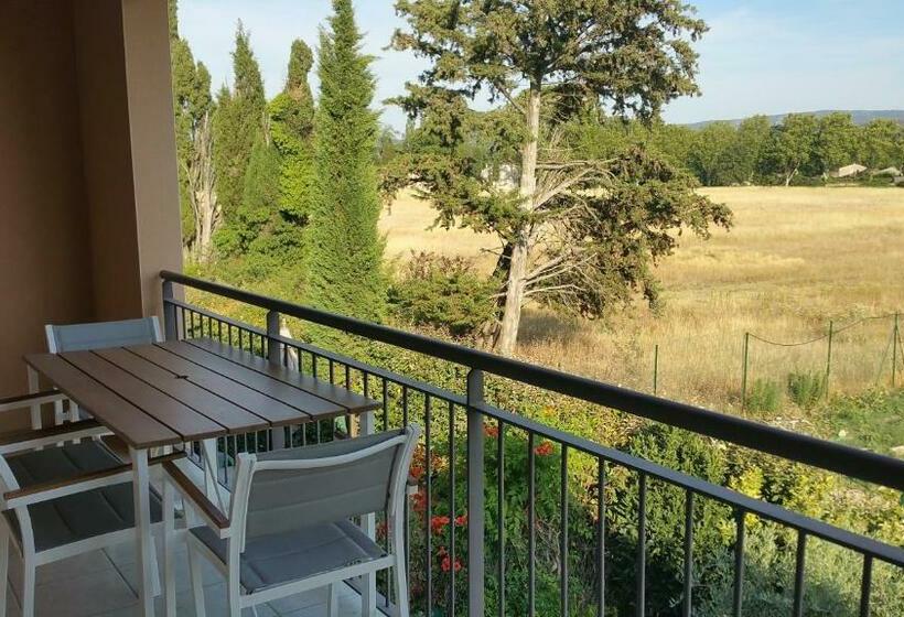 Apt 50m2 Avec Balcon Tout équipé Proche D Avignon