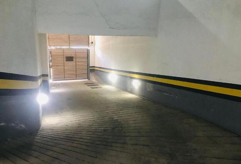 Ed. Crystal Residence