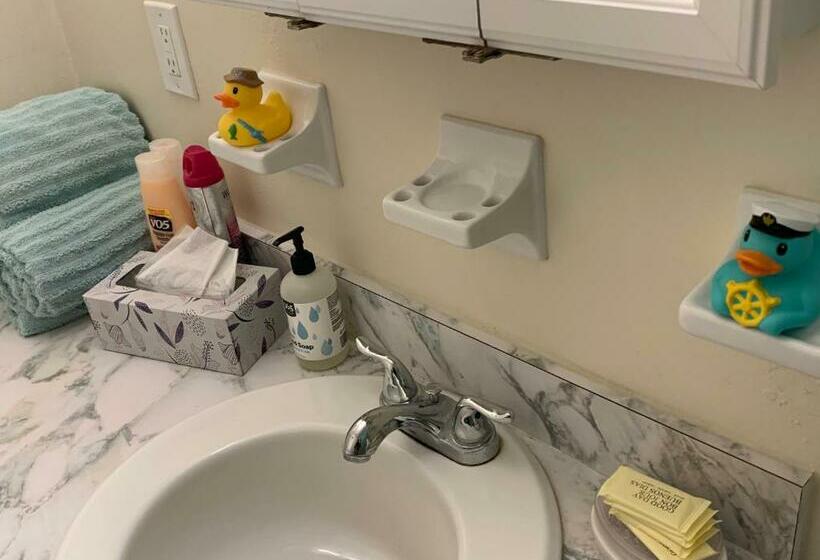 Michaels  Beachside Bungalows