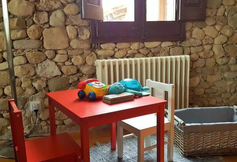 Casa Rural Con Jardín Privado