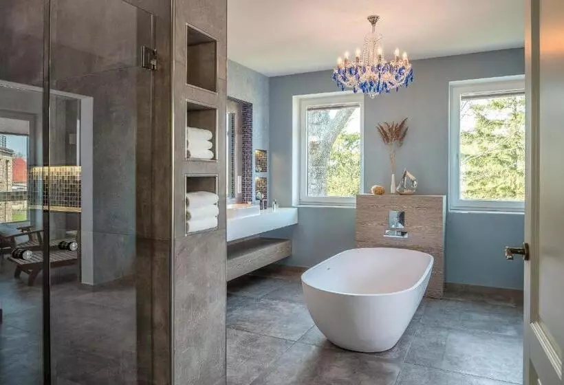 Villa Lotsenhäuser Rügen   Luxus Ferienhaus   3 Schlafzimmer   Sauna   Dachterrasse Mit Boddenblick