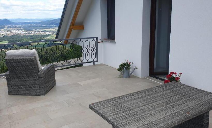 Apartma Pri Boštjanu