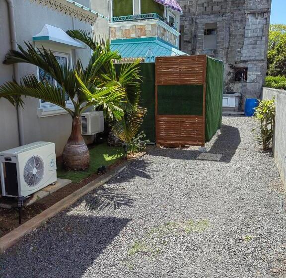 Piscines Privées Et Chauffées, Private Heated Pools