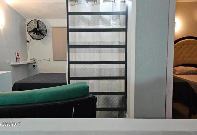 Piscines Privées Et Chauffées, Private Heated Pools