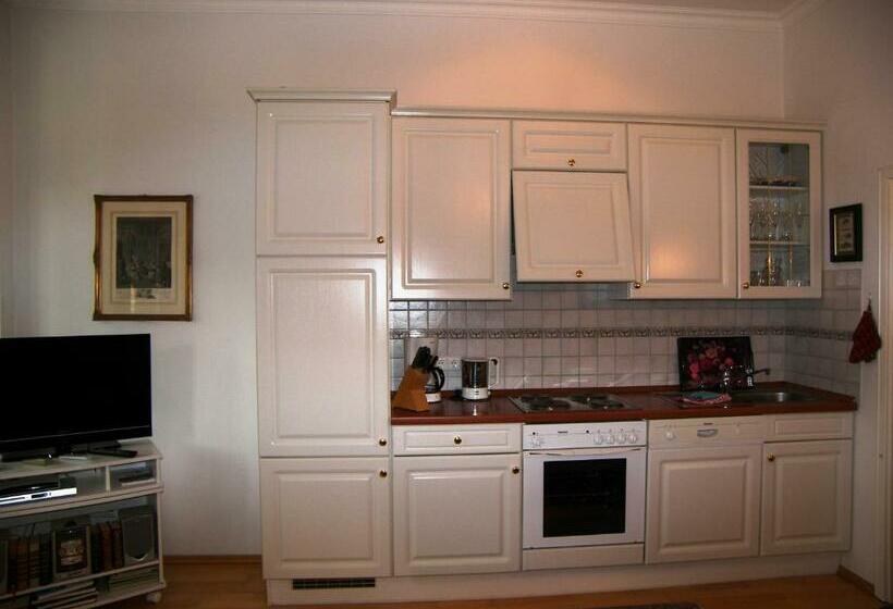 Villa Baroni Bf Nur 200m Vom Ostseestrand Entfernt