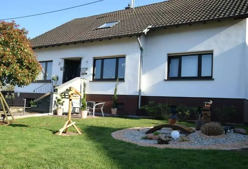 Haus Alt   Ferienwohnung