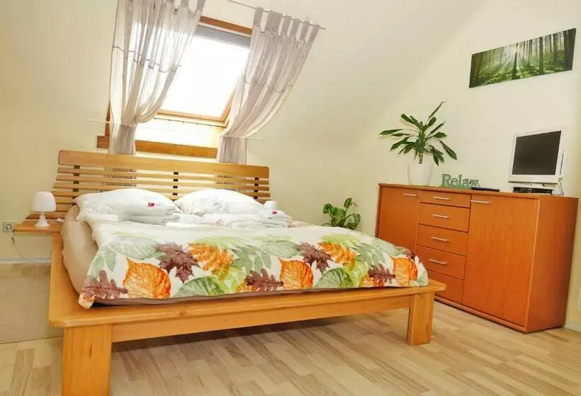 Haus Alt   Ferienwohnung