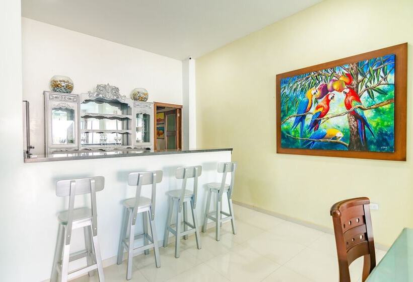 هتل Ayenda Elyamar V