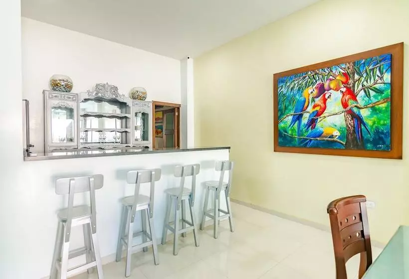 Hotelli Ayenda Elyamar V