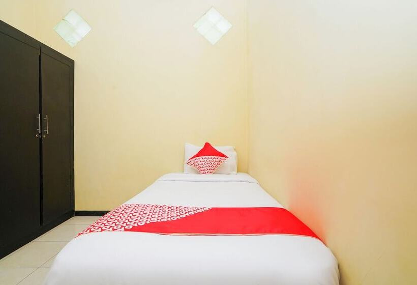 Отель Oyo 2902 Graha 18