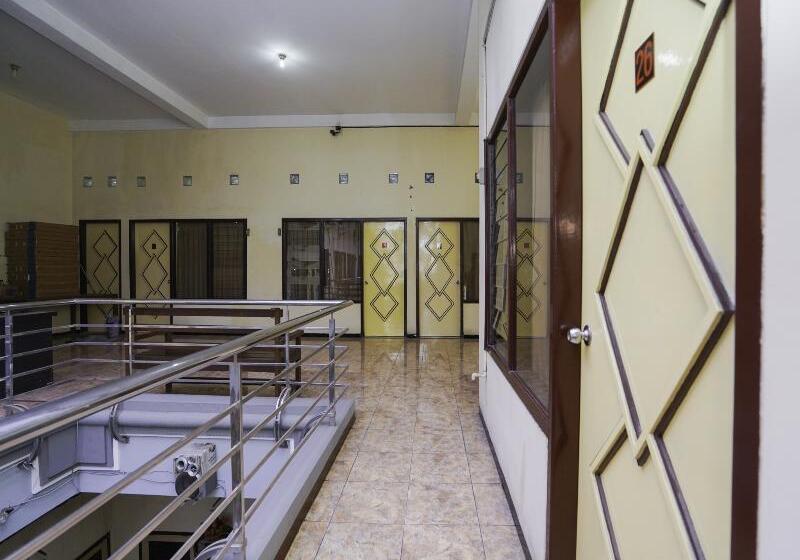 Отель Oyo 2902 Graha 18