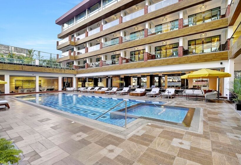 هتل Radisson Resort Goa Baga