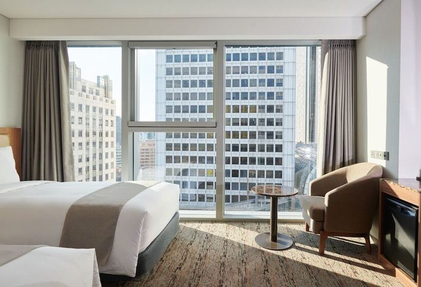 Stanford Hotel Myeongdong