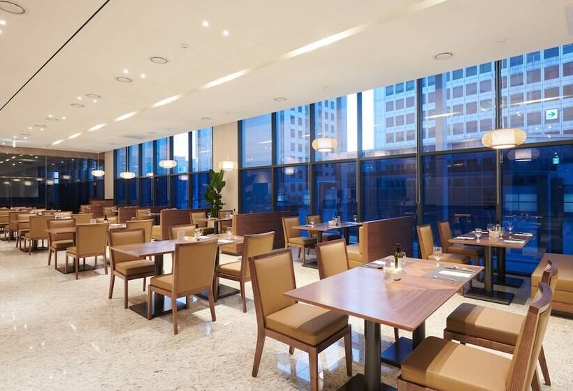 Stanford Hotel Myeongdong