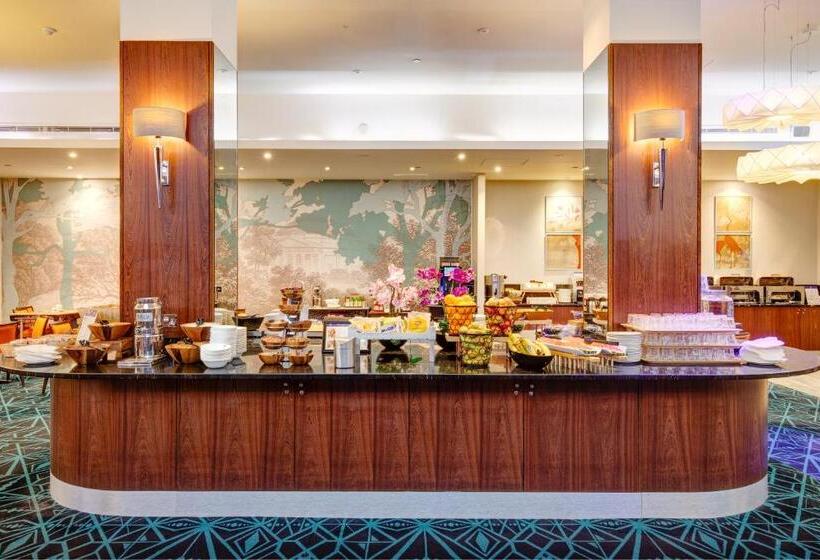 Отель City Sleeper At Royal National