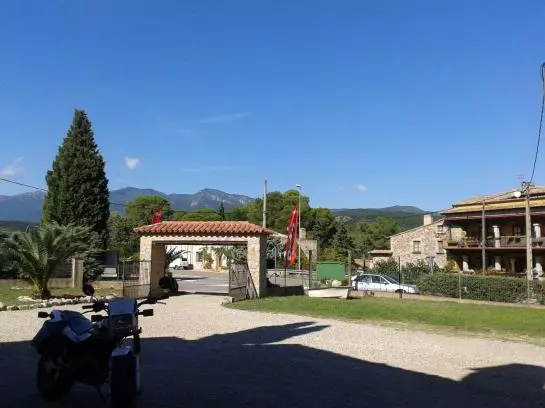 Hostal Darnius