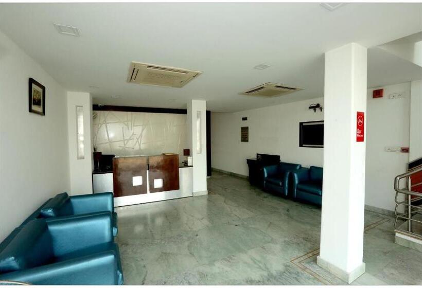 Airport Hotel The R Blues New Delhi