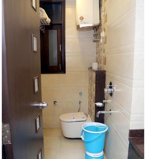 Airport Hotel The R Blues New Delhi