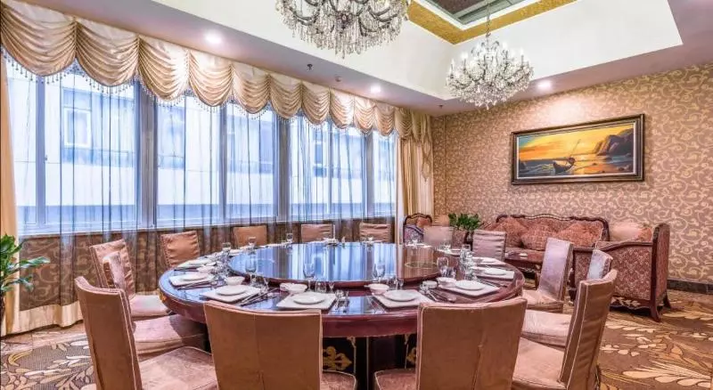 Отель Enshi International