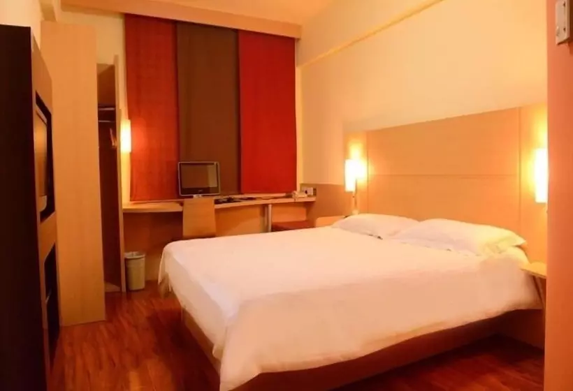 هتل Greentree Inn Tianjin Dagang Shihua Road