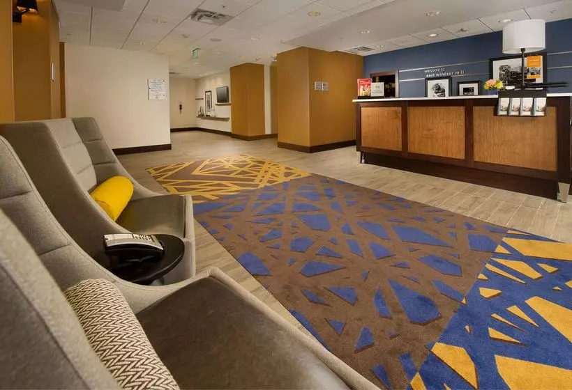 Отель Hampton Inn & Suites Baltimore/woodlawn