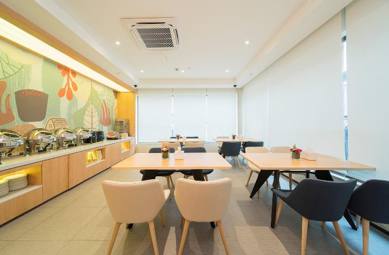 호텔 Hanting Express Shanghai Xujiahui No.2