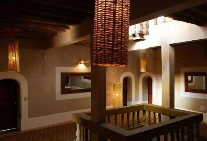 Hotel Kasbah Dar Essalam