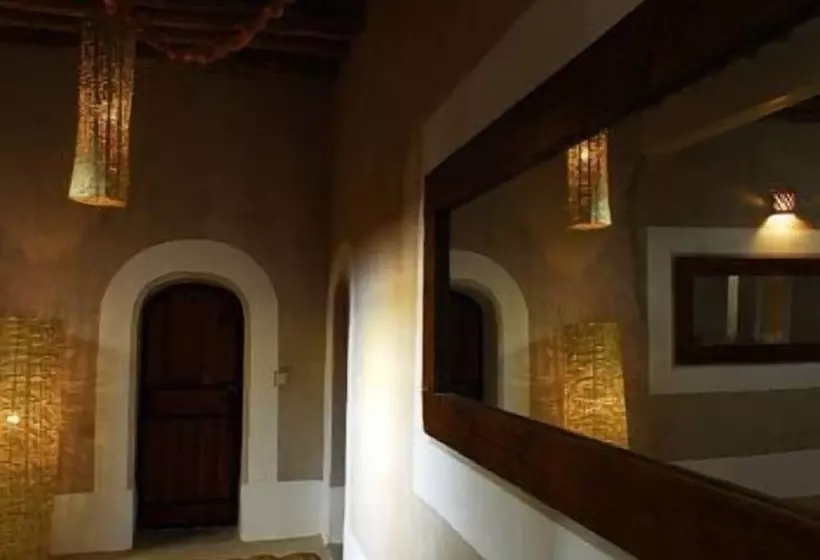 Hotel Kasbah Dar Essalam