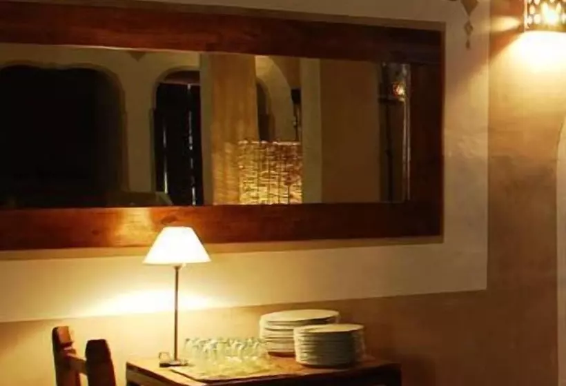 Hotel Kasbah Dar Essalam