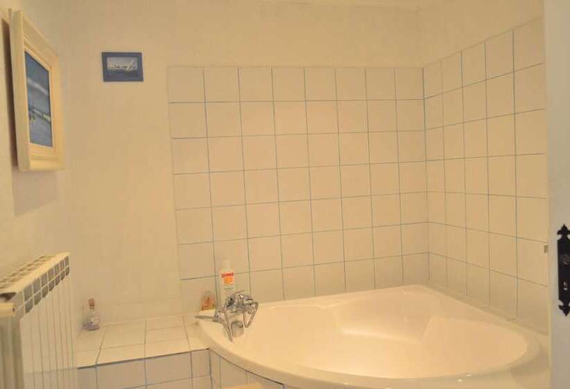 בית מלון כפרי Le Patio Valros