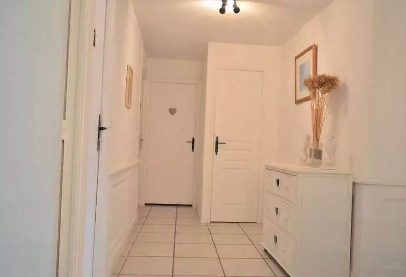 Отель Le Patio Valros