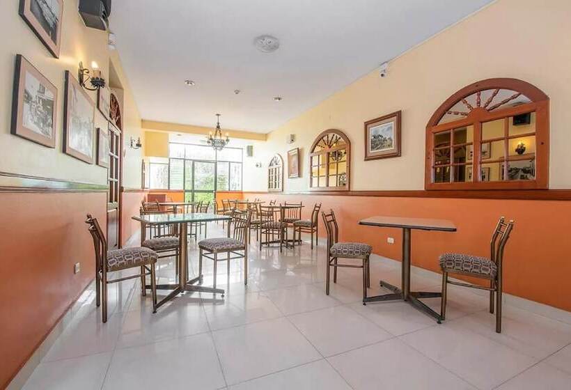 ホテル Manhattan Inn Airport