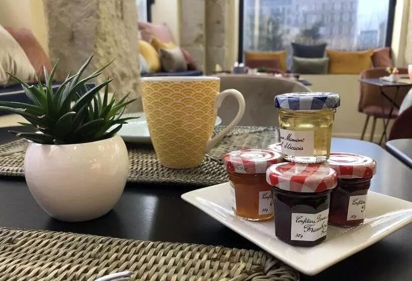 호텔 O Lyon Charite