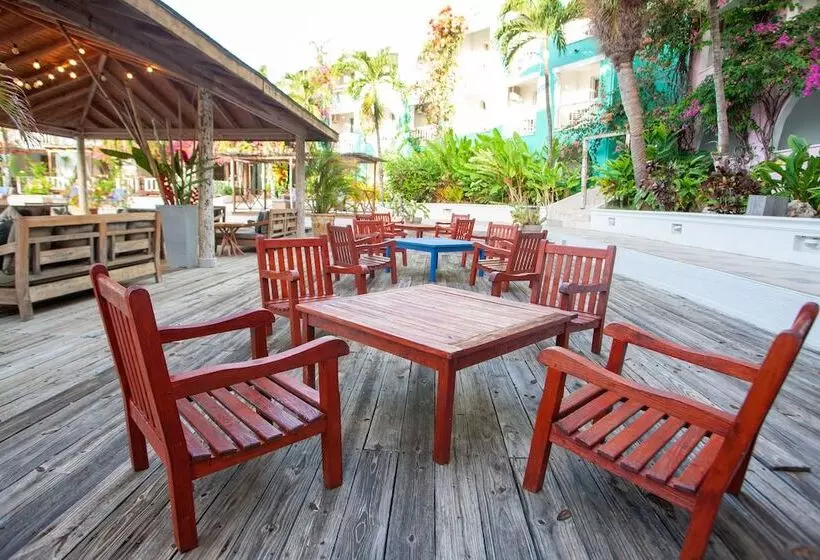 هتل Ocean Point Beach Resort & Spa Adults Only