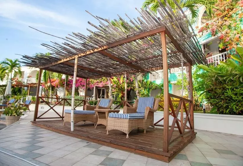 هتل Ocean Point Beach Resort & Spa Adults Only