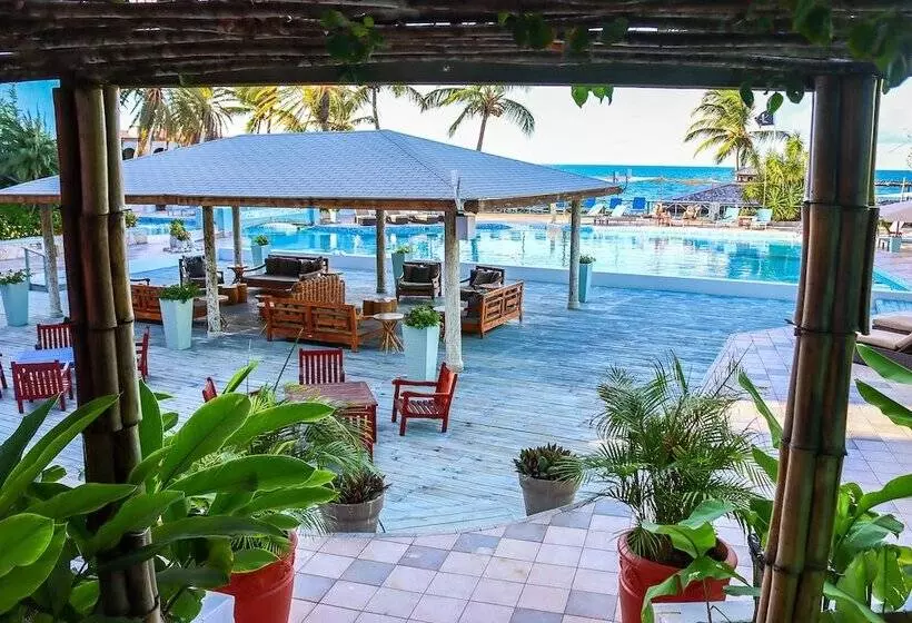 هتل Ocean Point Beach Resort & Spa Adults Only