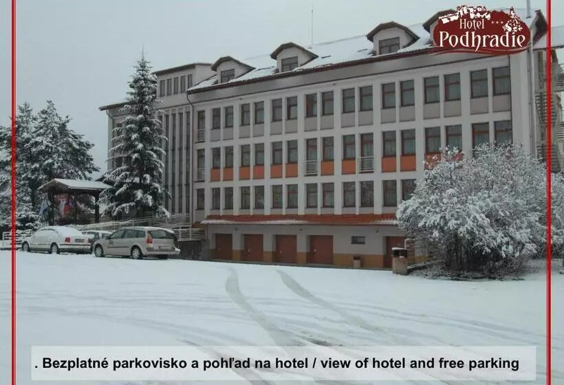هتل Podhradie
